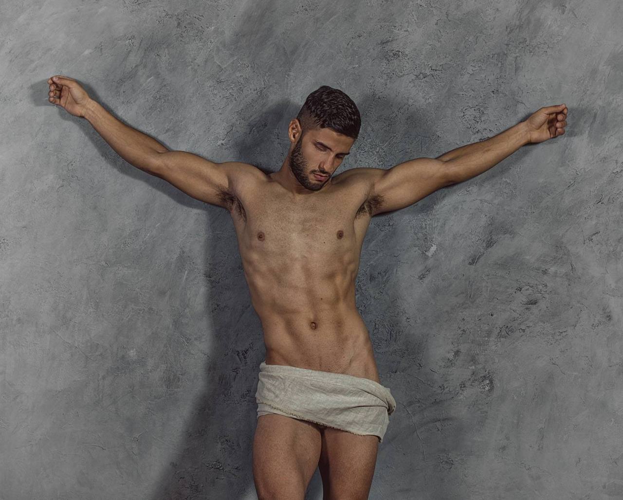 barebackwannabeslut:  Troy Schooneman