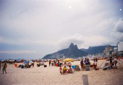 35mmartina:  Ipanema, Rio de Janeiro, Jan 2017  insta: martivilar