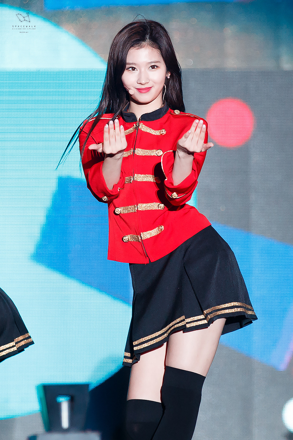 fyeah-twice:    © SPACEWALK | do not edit.   