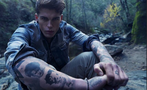 Stephen James