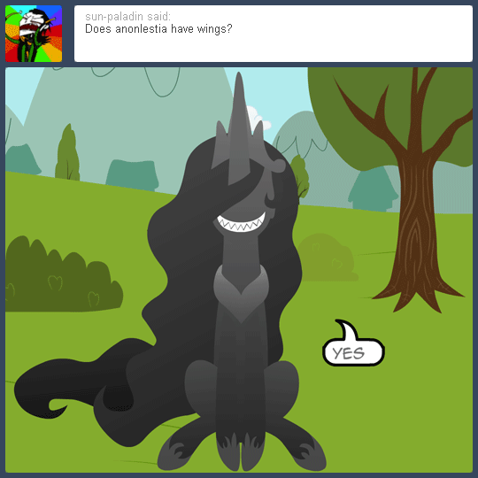 nopony-ask-mclovin:  McLovin looks a it different on the 2nd reply… can you tell