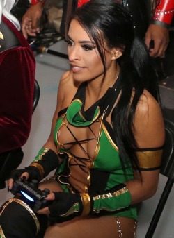 love-cosplaygirls:  WWE manager Zelina Vega playing MK11 with her perfect cosplay