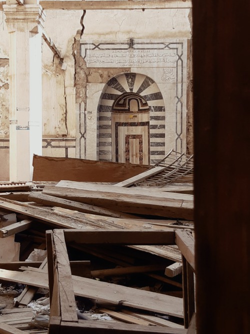 Forgotten mosque, Darb el Ahmar, Cairo.