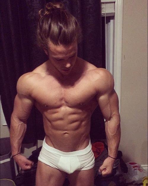 agmsye - Male Muscle Transformations