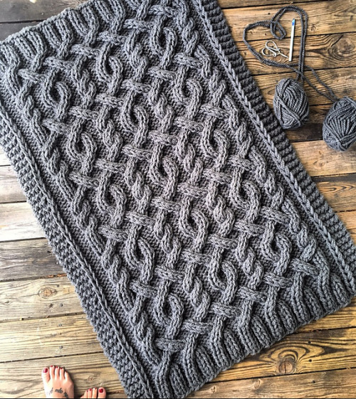 stitcherywitchery: The Aspens A pattern for a knit blanket / throw made with very bulky yarn by Kalu