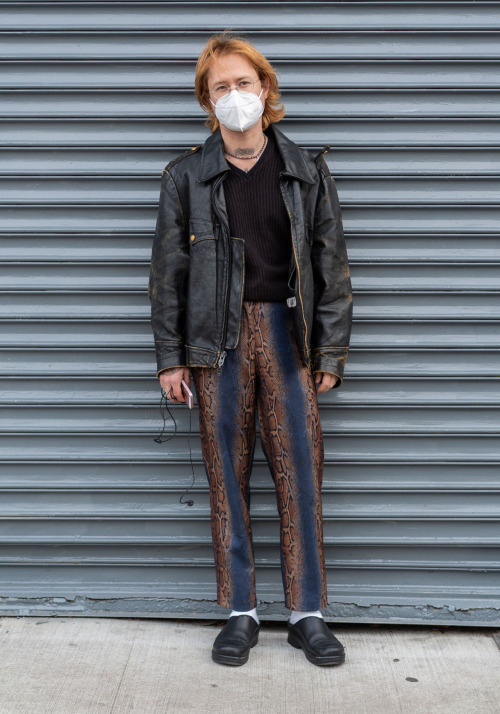 Carson, 28“Everything is thrifted besides my girlfriend’s pants.”Dec 13, 2020 ∙ Greenpoint