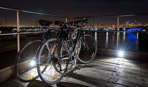 mobigraph: Night Bikes (by SteveGotCamera)