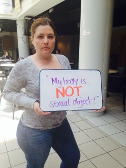 theriseofgallaudet:  Gina Burnaugh Major: American Sign Language Class: Senior Hometown: California [image description: a white-presenting woman shows off her booty and holds the whiteboard that reads, “My booty is NOT sexual object!”]