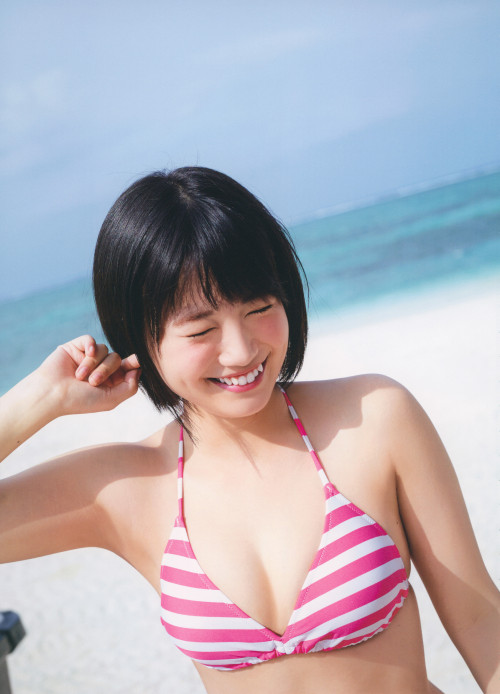 voz48reloaded:  Tomonaga Mio 1st Photobook 「Hinata」  