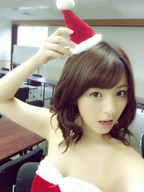 funkyfunx:  柳ゆり菜さんはTwitterを使っています: “本日23:59〜「青春探偵ハルヤ〜大人の悪を許さない！〜」最終回ですよーー！！ 最終回ではサンタの三人娘が、、♡(笑