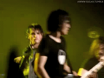 awww-sugar: chicken dance