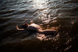 philipwernerfoto:  Doe by Philip Werner Am Watt bei Sankt Peter Ording. Nordsee, Deutschland. Juli 2014 