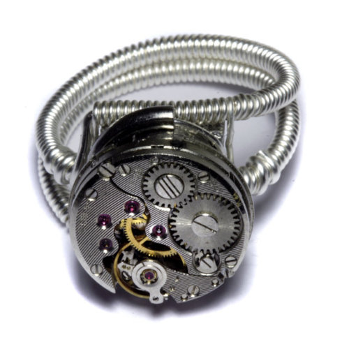 lesstalkmoreillustration: Steampunk Watch Movement Rings By CatherinetteRings On Etsy   *More Things & Stuff   