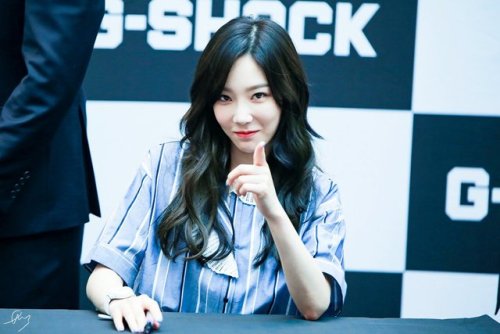  Taeyeon (SNSD) - Casio G-Shock Fansign Event Pics 