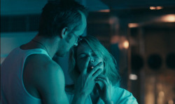 euo:  &ldquo;In my experience, the prettier a girl is, the more nuts she is, which makes you insane.&rdquo; &ldquo;I like how you can compliment and insult somebody at the same time, in equal measure.&rdquo;     Blue Valentine (2010) dir. Derek Cianfrance
