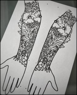 electrictattoos:  bastienjean:  Back to work… I would love to start project like this or similar, arms, legs… Thanks for looking #bastienjean #tattoos #symmetry   Bastien Jean