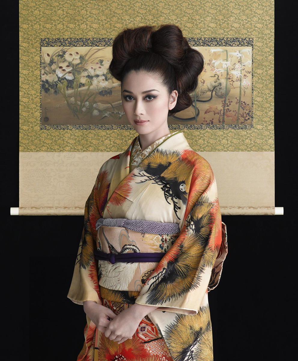 Nippon Graph Matsui Fuyuko 松井冬子 Japanese Painter Japan Nippon Graph Matsui Fuyuko 松井冬子 Japanese Painter Japan