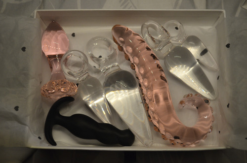 pixiecumm:eau-trouble:  My little Pandora’s box. All toys are from DB’s store. And you can find my w