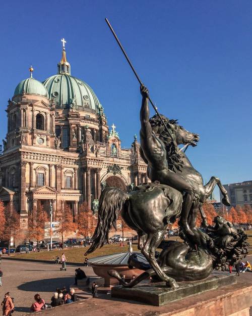 legendary-scholar:  Berlin Cathedral is one of the most impressive old buildings located in the central part of the city. The cathedral is the largest representative of the Protestant church in Germany and is located in the southern part of the Museum