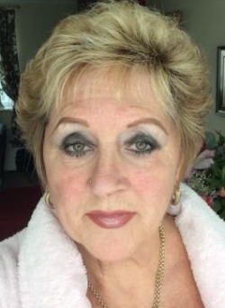tracypeters:  A Gorgeous mature face ready