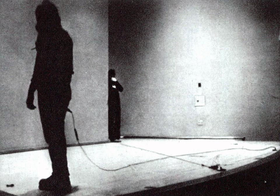 bloomplague:  Vito Acconci. 