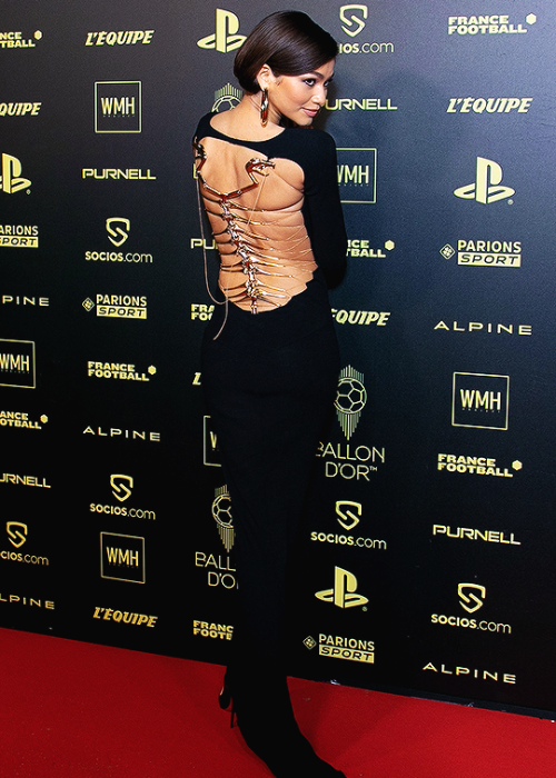 zen-coleman: ZendayaAttend the Ballon D'Or (November 29, 2021)