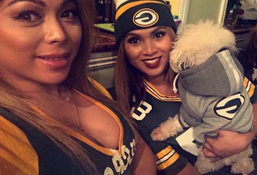 asiantsjane:#gopackgo #greenbaypackers #packers #happythankgiving #sugarbear @apple090mei