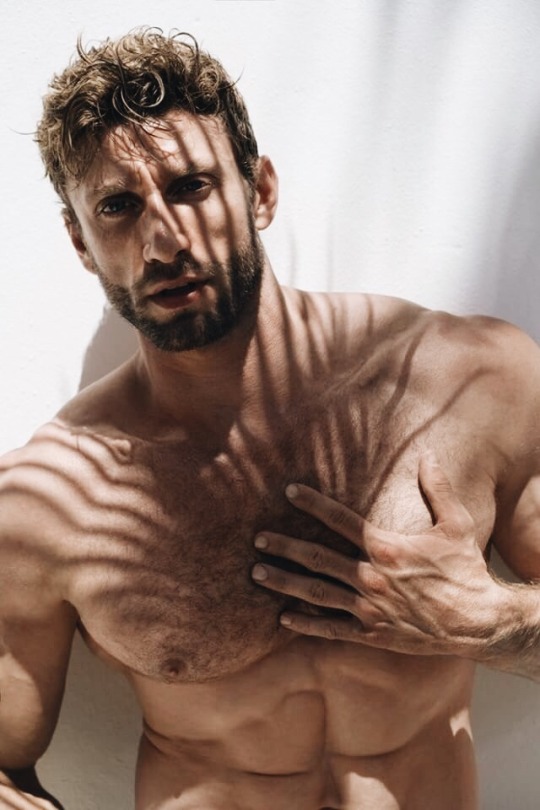 luz-natural:  @acrodave by @vratko1986 