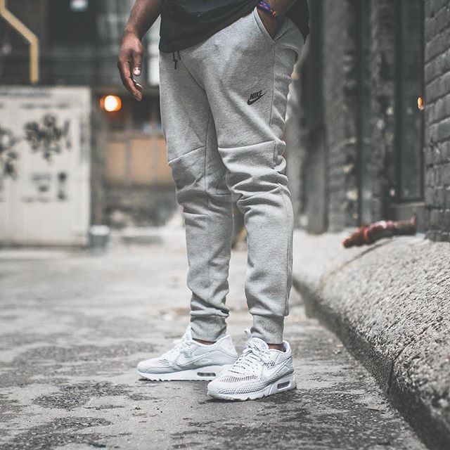 nike air max fleece pants