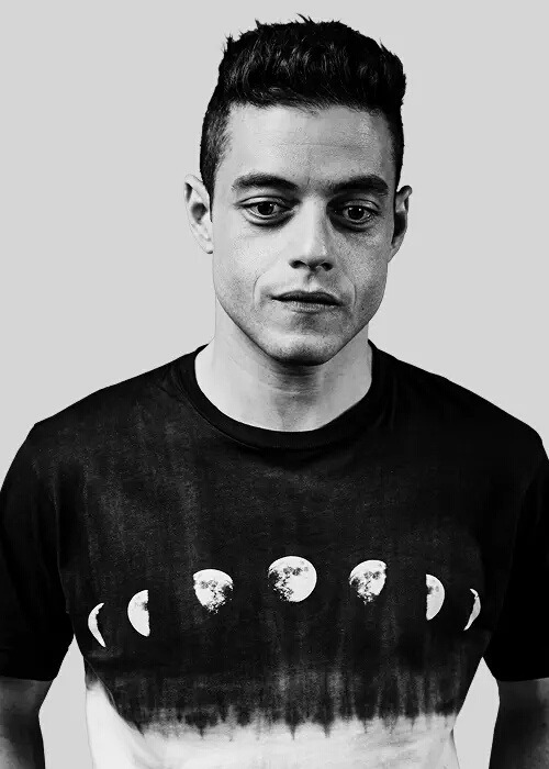 messy-me69:  Rami Malek 😍 