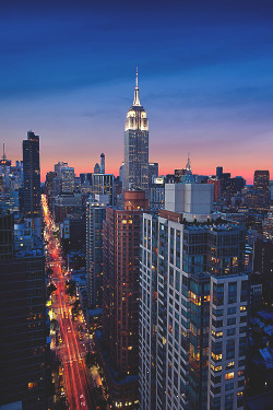 worldfam0us:  Rooftopping | WF