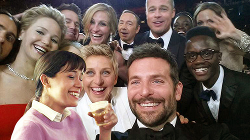 tinytmas:Did you guys see Alison at Oscars? ‘cause she was totally there.