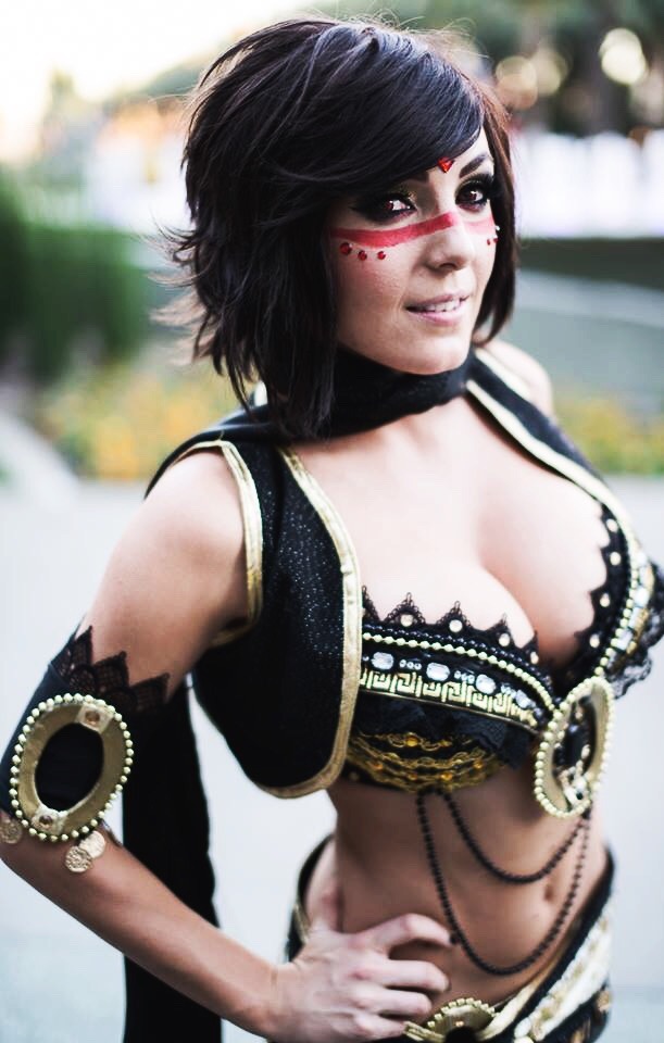 hottestcosplayer:  For the hottest cosplayers on your dashboard everyday, Follow