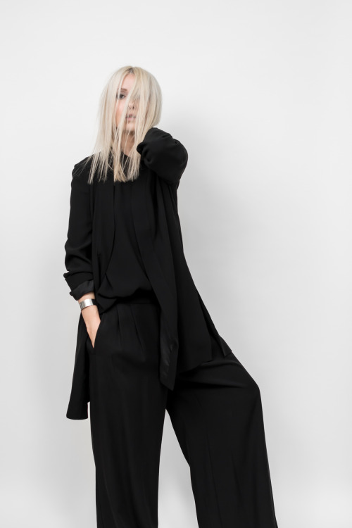 figtny:  figtny.com | photo by Harrison Boyce #figtny #eileenfisherny 