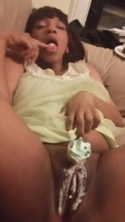 lovedespiteobstacles:  Babygirl enjoying her St. Patrick’s Day cupcake.
