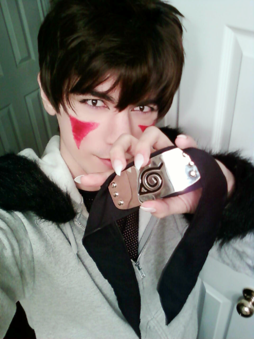 nipahdubs:  Inuzuka Kiba Cosplay I have always wanted to cosplay Kiba, ever since I first same him in the Naruto series and today that day has come! Hopefully I will be doing a phootshoot soon with my Akamaru ~ <3