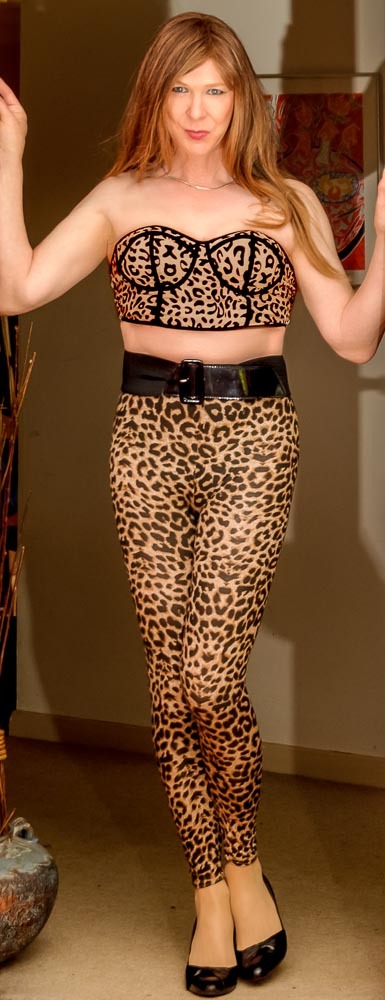 gurllinterrupted:  Bringing out the animal in me.Got some clothes on for a change!
