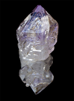 hematitehearts: Gwindel Amethyst Sceptre Locality: Kharan, Baluchistan, Pakistan 