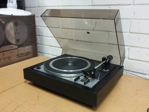 Dual 1228 2-Speed Fully-Automatic Idler-Drive Turntable, 1973