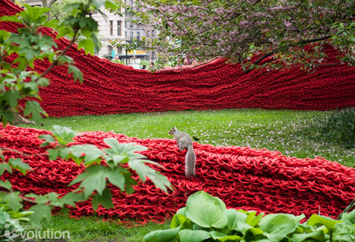 odditiesoflife:Waves of ColorColorful is the word for the new art installation in Madison Square Par