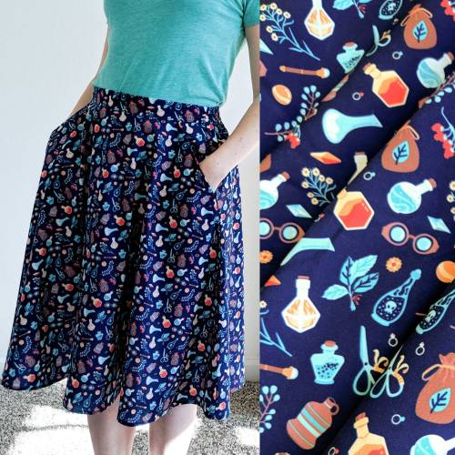 sosuperawesome:Dungeons and Dragons Skirts Paolas Pixels on Etsy