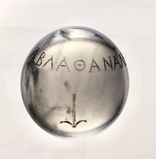 speciesbarocus:Roman-era crystal ball with a Greek palindromic inscription: ABLANAQANALBA.The spell 