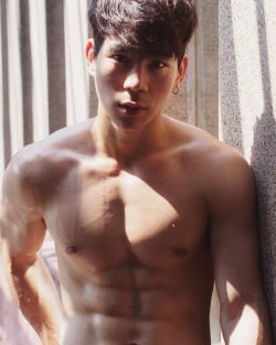 Hot Asian Guys