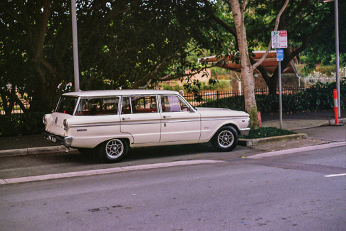 Keep moving.Pentax k1000, SMC 50mm f1.7. Shot with Fujicolor 200. 