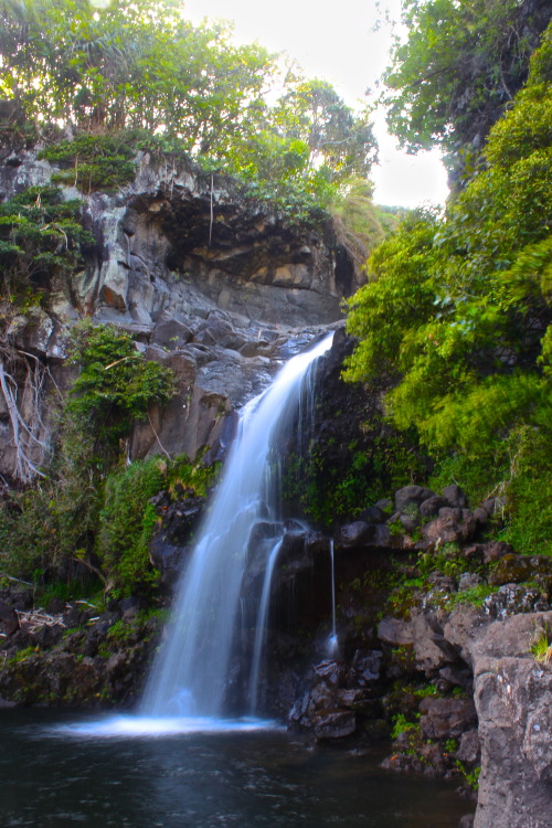 Seven Sacred Pools exploring…