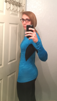 ‪Thinking about Samus Zero for Halloween.