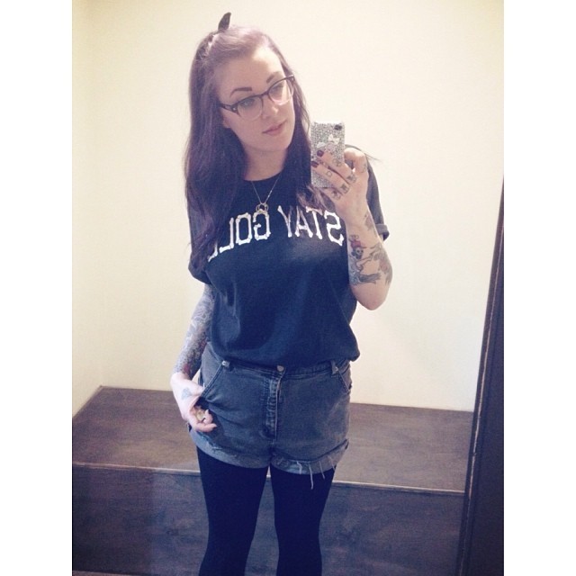 delaneysg:  fitting room #selfies at work 