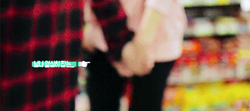 jypnior:hand in hand