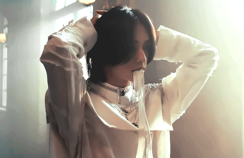 I Love To Watch The Castles Burn. HYUNJIN | Play With Fire