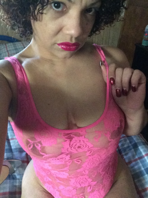 pinkpu55yxxx:  😜😘😋💋👑